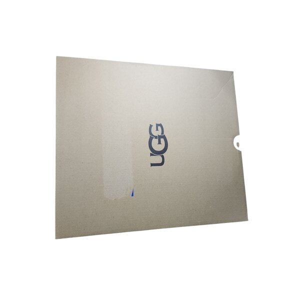 UGG classic short II Size 8 Tan - Picture 7 of 7